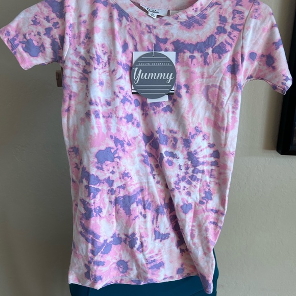 New girls pajama set - Picture 3 of 10